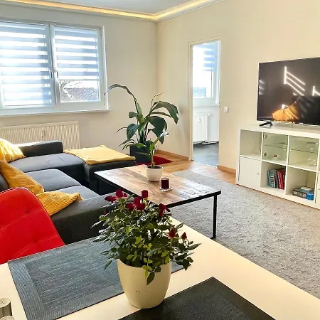 Zentrumsnahe Leipzig-apartments, Nahe Ufz Und Bmw Inkl Parkplatz Und Fahrraeder * לייפציג