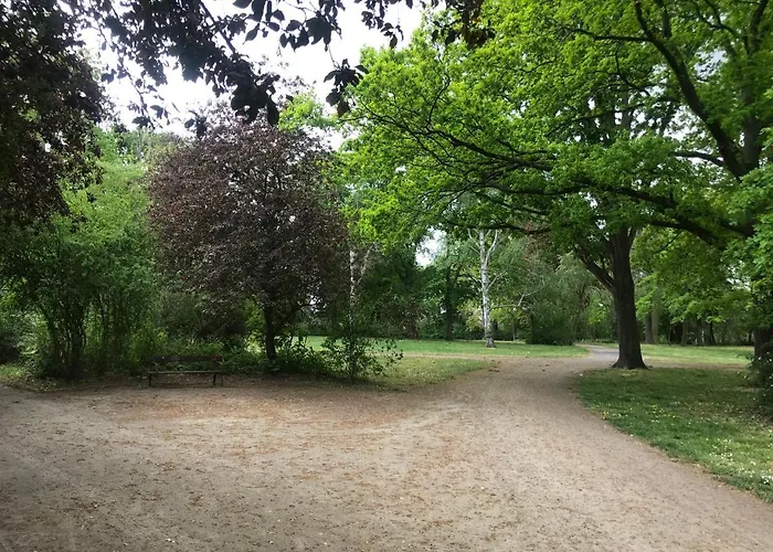 Zentrumsnahe Leipzig-apartments, Nahe Ufz Und Bmw Inkl Parkplatz Und Fahrraeder * Лейпциг