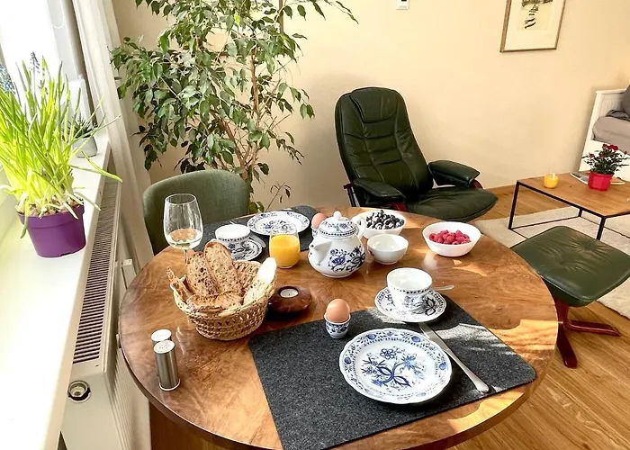 Zentrumsnahe Leipzig-apartments, Nahe Ufz Und Bmw Inkl Parkplatz Und Fahrraeder * Лейпциг