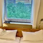 Zentrumsnahe Leipzig-apartments, Nahe Ufz Und Bmw Inkl Parkplatz Und Fahrraeder Apartamento Leipzig