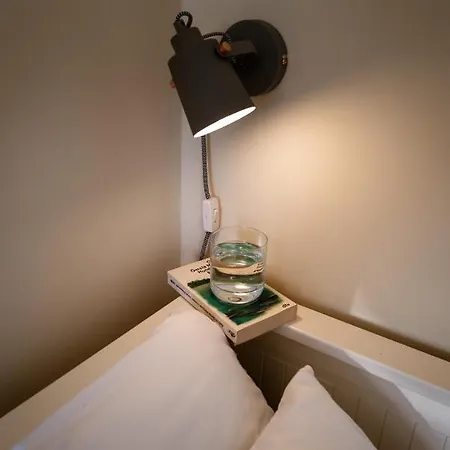 Zentrumsnahe Leipzig-apartments, Nahe Ufz Und Bmw Inkl Parkplatz Und Fahrraeder 아파트 라이프치히