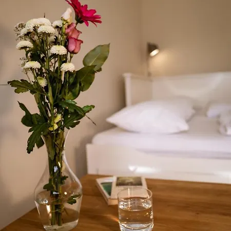 Zentrumsnahe Leipzig-apartments, Nahe Ufz Und Bmw Inkl Parkplatz Und Fahrraeder 라이프치히