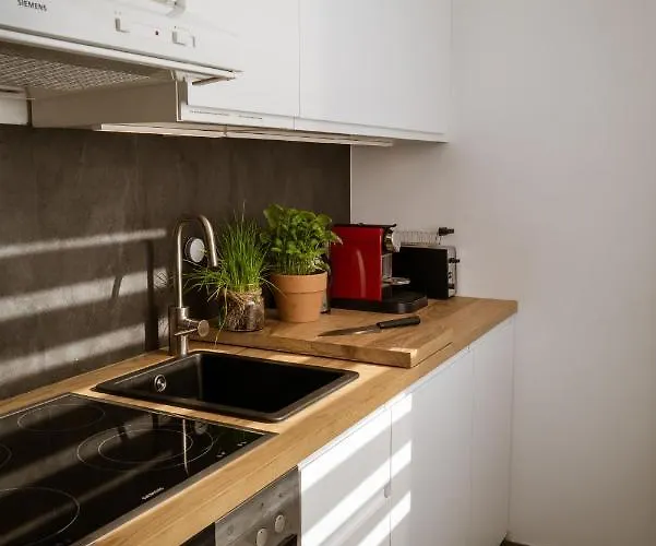 Deine Zentrumsnahen, Komfortabel Ausgestatteten Inkl Fahrrad Leipzig